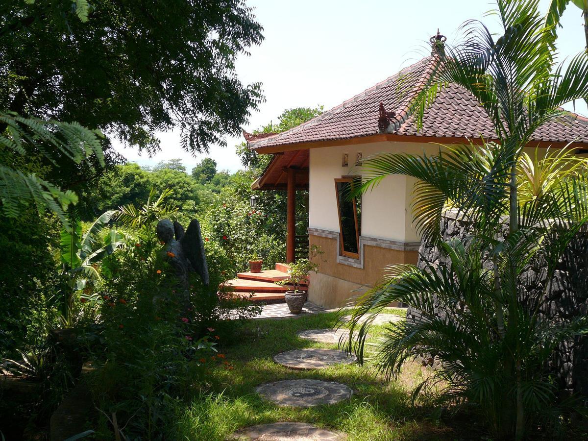 Sananda Bungalow Lovina Pokoj fotografie