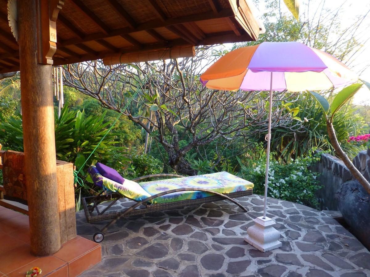 Sananda Bungalow Lovina Pokoj fotografie
